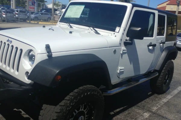 Professional mobile car mechanic in Pembroke Pines, FL